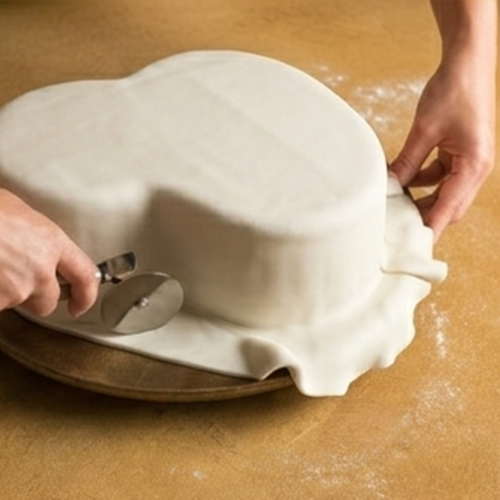 white sugar paste